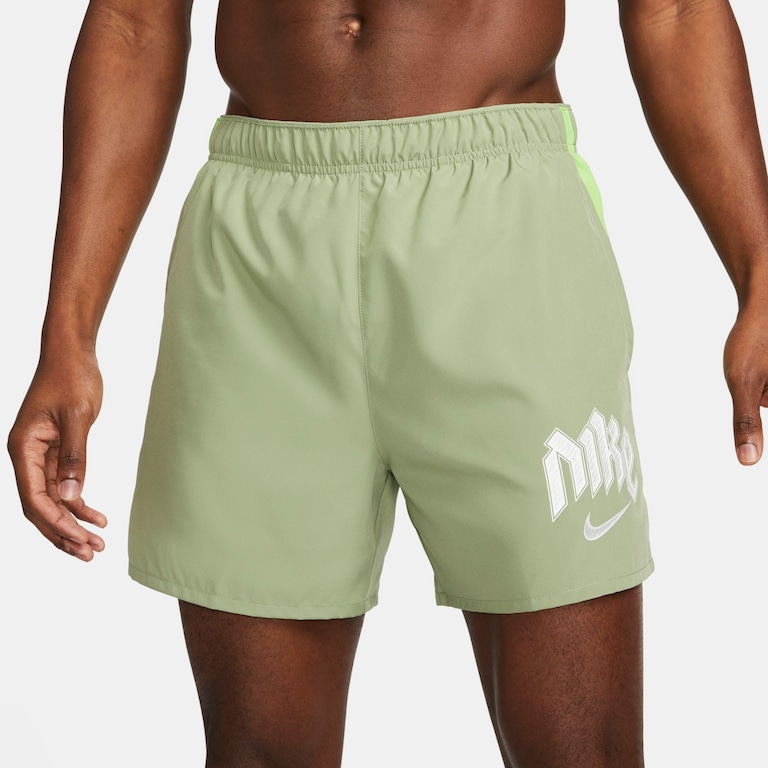 Shorts Nike Dri-FIT Run Division Challenger Masculino - Foto 2