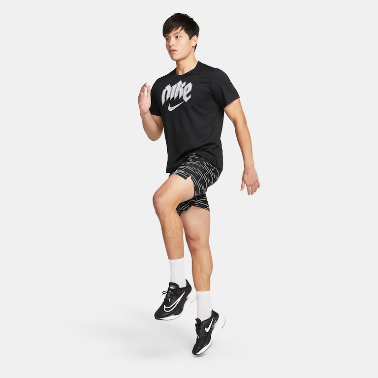 Camiseta Nike Dri-FIT Run Division Miler Masculina - Foto 4