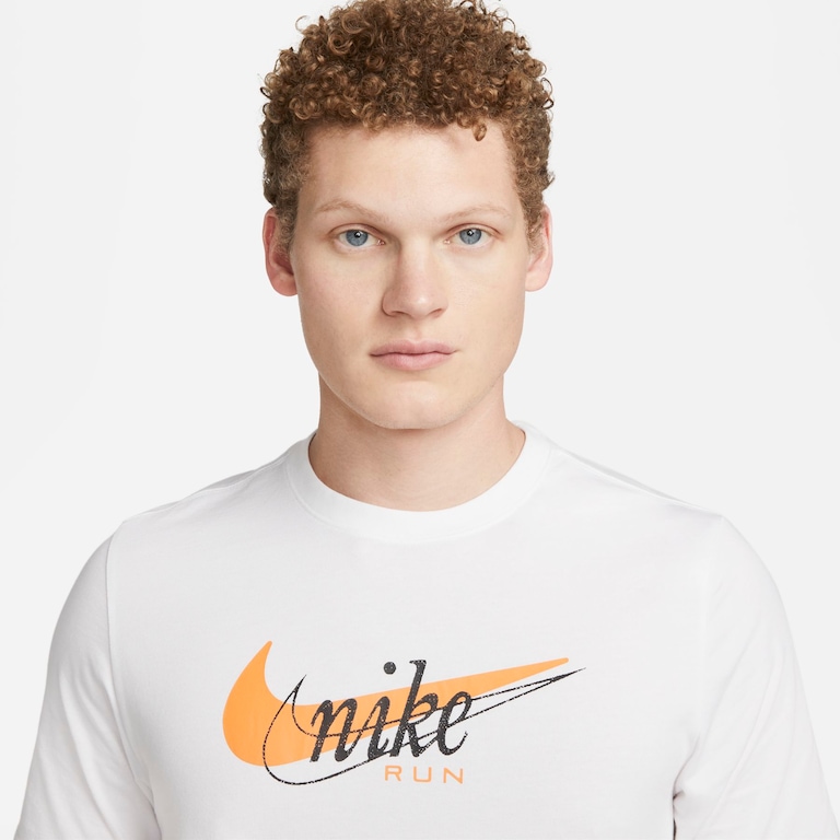 Camiseta Nike Dri-FIT Masculina - Foto 3