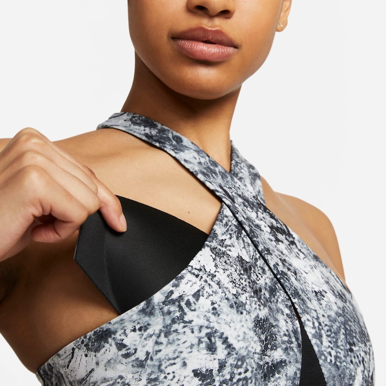 Top Nike Swoosh Wrap Feminino - Foto 6