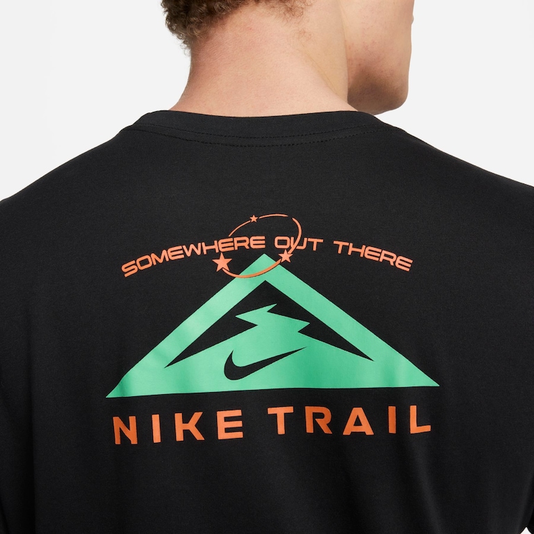 Camiseta Nike Trail Dri-FIT Masculina - Foto 4