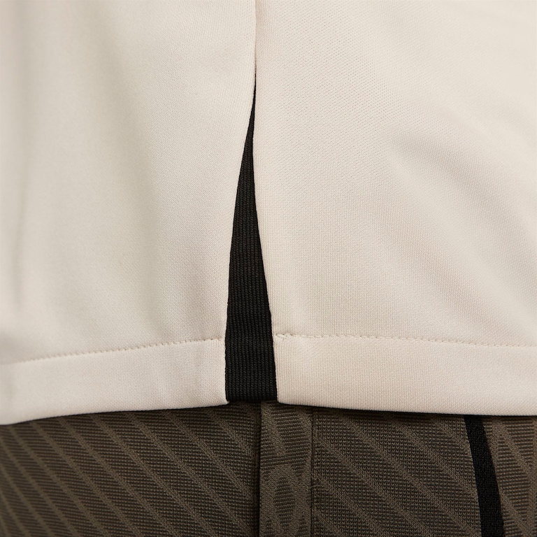 Camiseta Nike Barcelona Strike Masculina - Foto 6