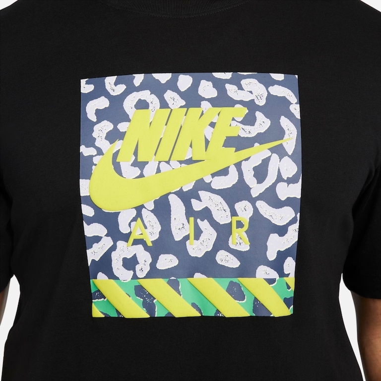 Camiseta Nike Sportswear Masculina - Foto 4
