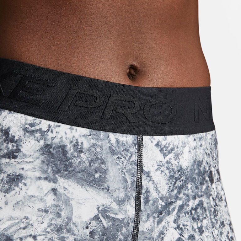 Shorts Nike Pro Dri-FIT Feminino - Foto 4