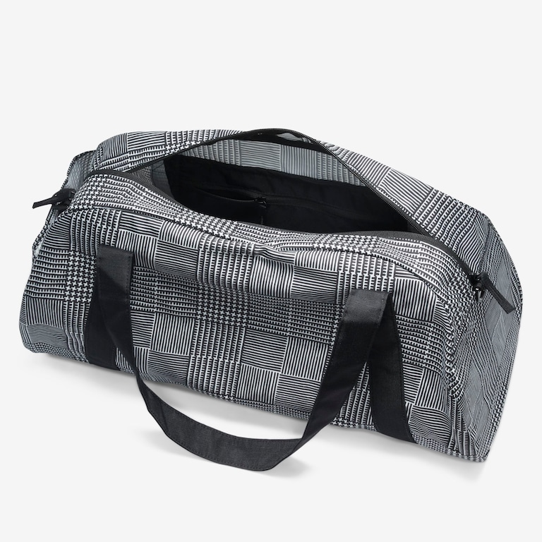 Bolsa Nike Gym Club Feminina - Foto 6