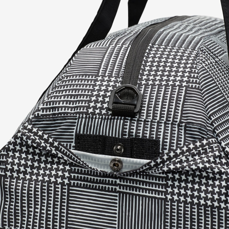 Bolsa Nike Gym Club Feminina - Foto 8