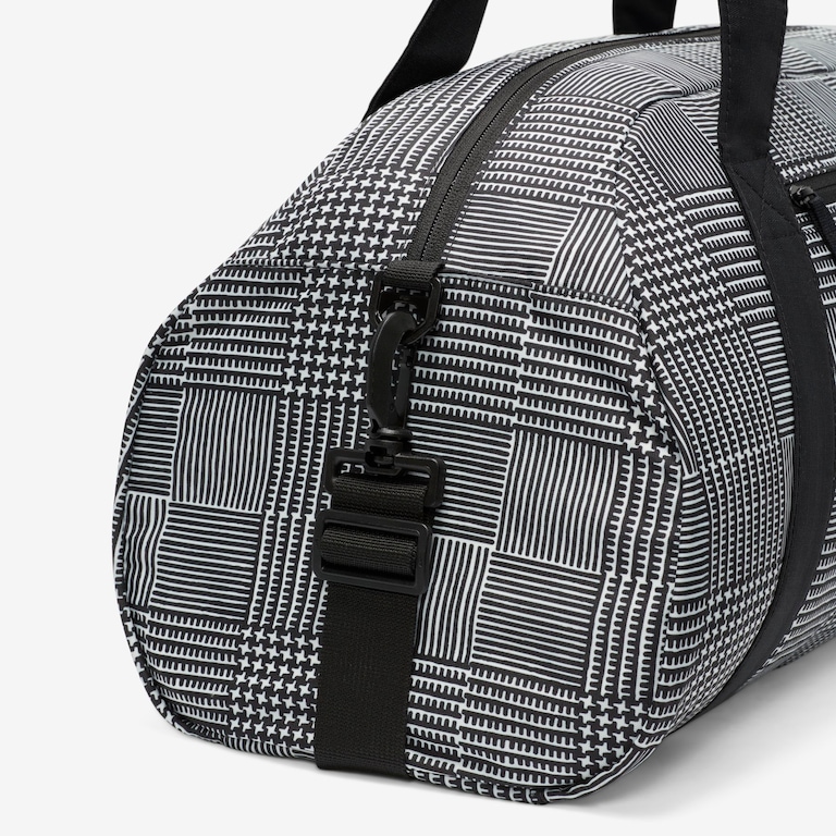 Bolsa Nike Gym Club Feminina - Foto 9