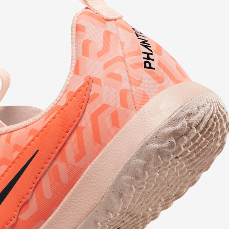 Chuteira Nike Phantom GX Academy Futsal Infantil - Foto 8