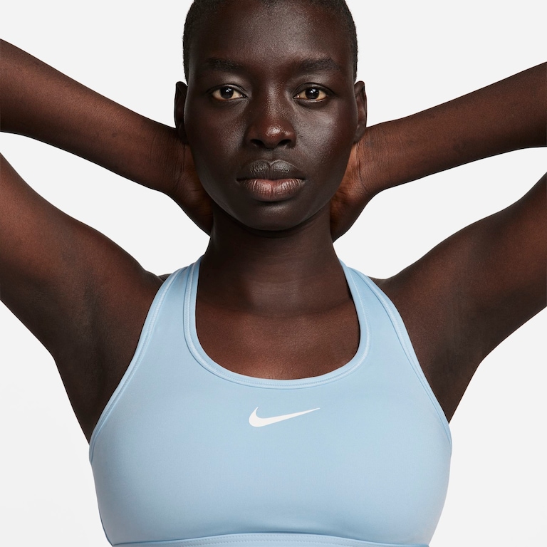 Top Nike Swoosh Feminino - Foto 5