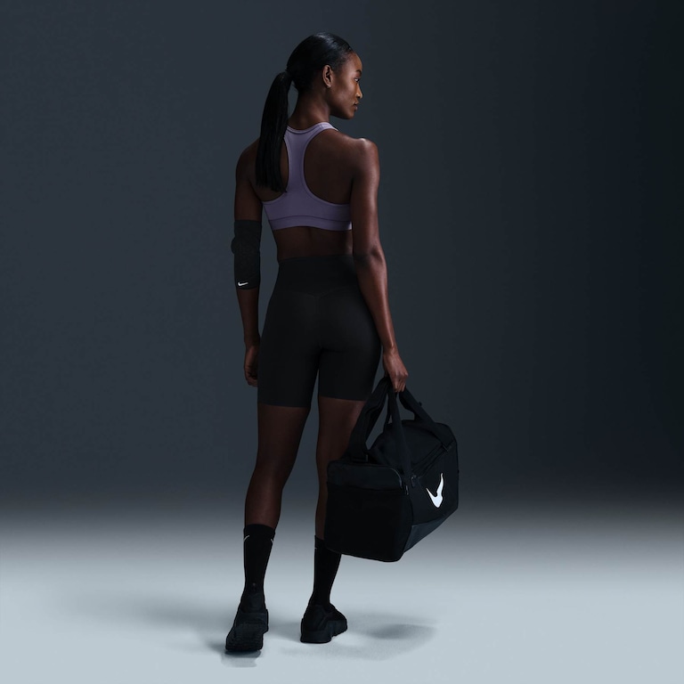 Top Nike Swoosh Feminino - Foto 5