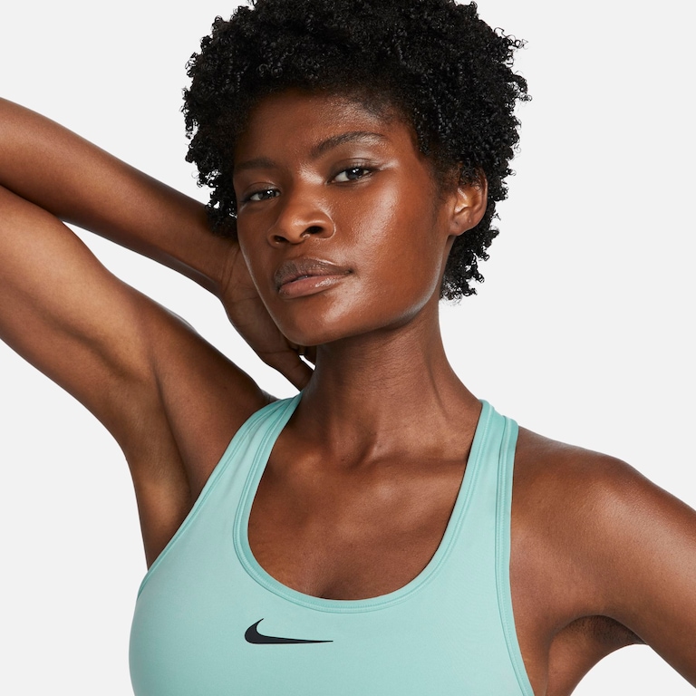 Top Nike Swoosh Feminino - Foto 5