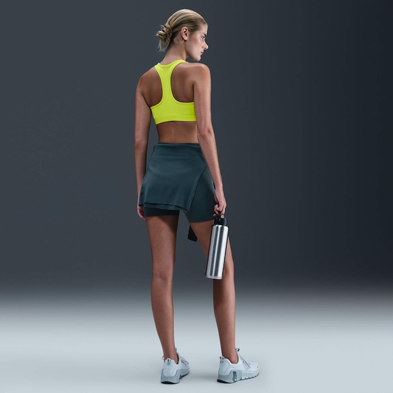 Top Nike Swoosh Feminino - Foto 5