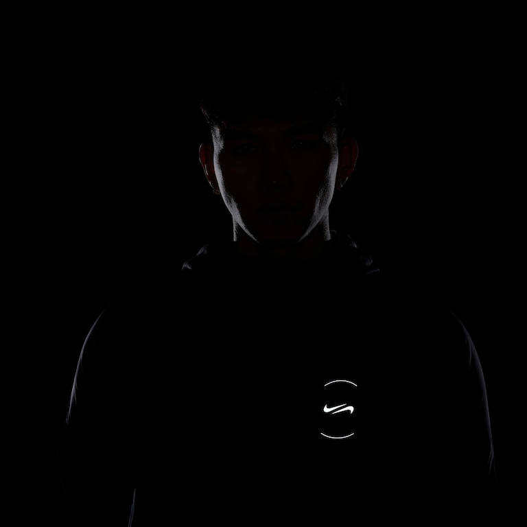 Jaqueta Nike Repel Miler Masculina - Foto 9