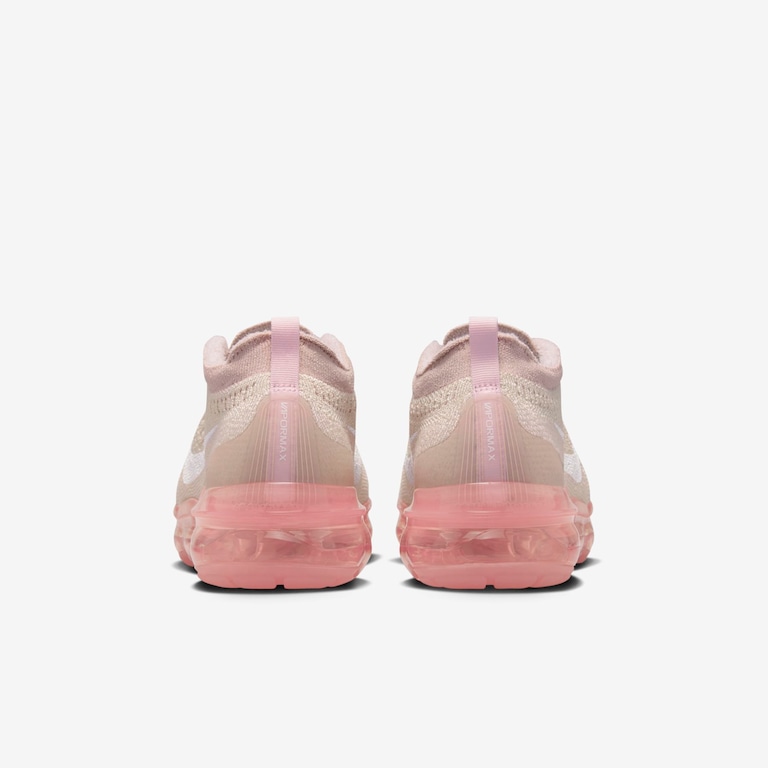 Tênis Nike Air VaporMax Flyknit Feminino - Foto 6