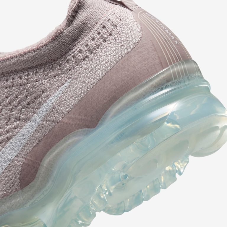 Tênis Nike Air VaporMax Flyknit Feminino - Foto 9