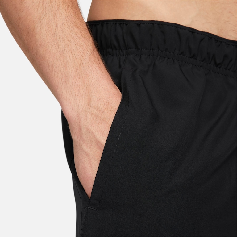 Shorts Nike Dri-FIT Challenger Masculino - Foto 4