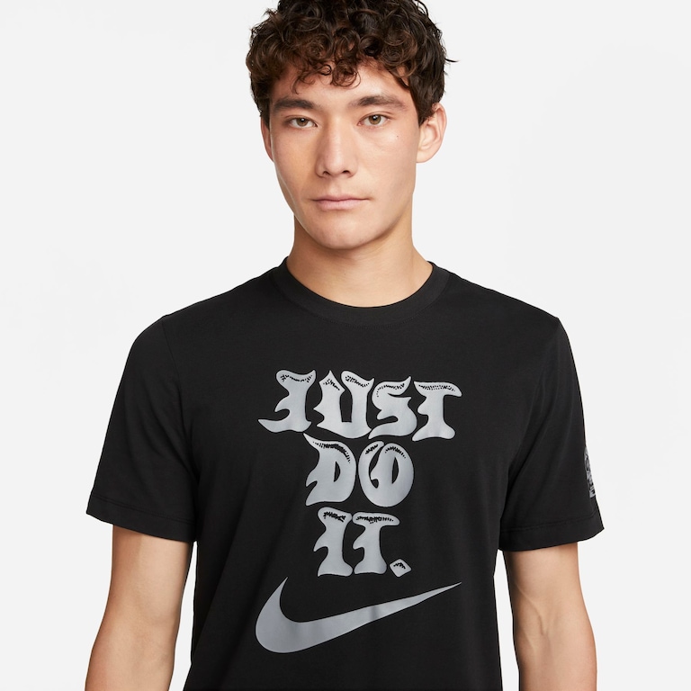 Camiseta Nike Dri-FIT Masculina - Foto 3