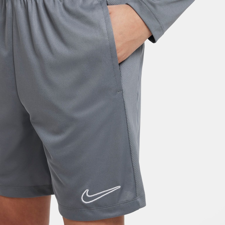 Shorts Nike Dri-FIT Trophy Infantil - Foto 6