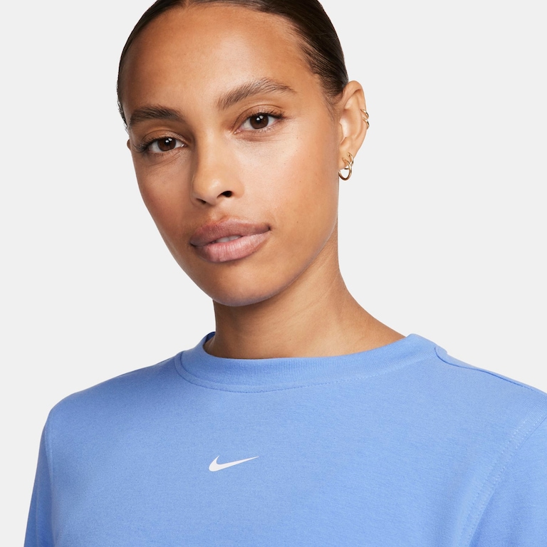 Blusão Nike Dri-FIT One Feminino - Foto 3