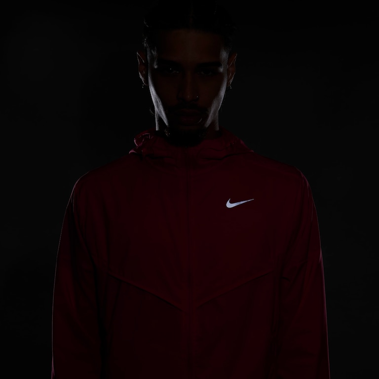 Jaqueta Nike Repel Windrunner Masculina - Foto 10