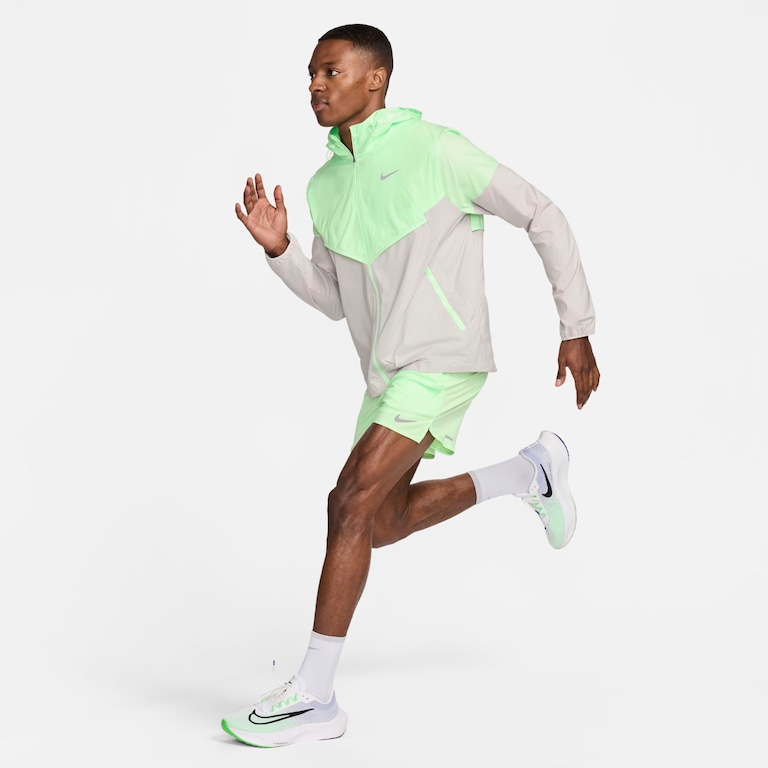 Jaqueta Nike Repel Windrunner Masculina - Foto 7