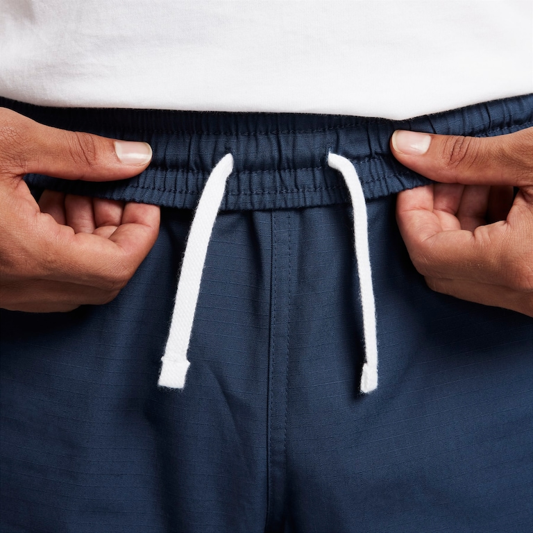 Calça Nike Club Woven Cargo Masculina - Foto 2