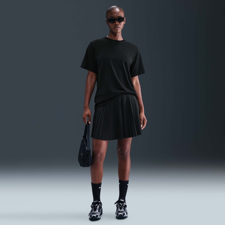 Camiseta Nike Sportswear Feminina - Foto 4