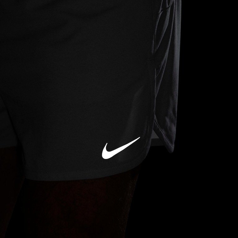 Shorts Nike Dri-FIT Run Stride Masculino - Foto 10