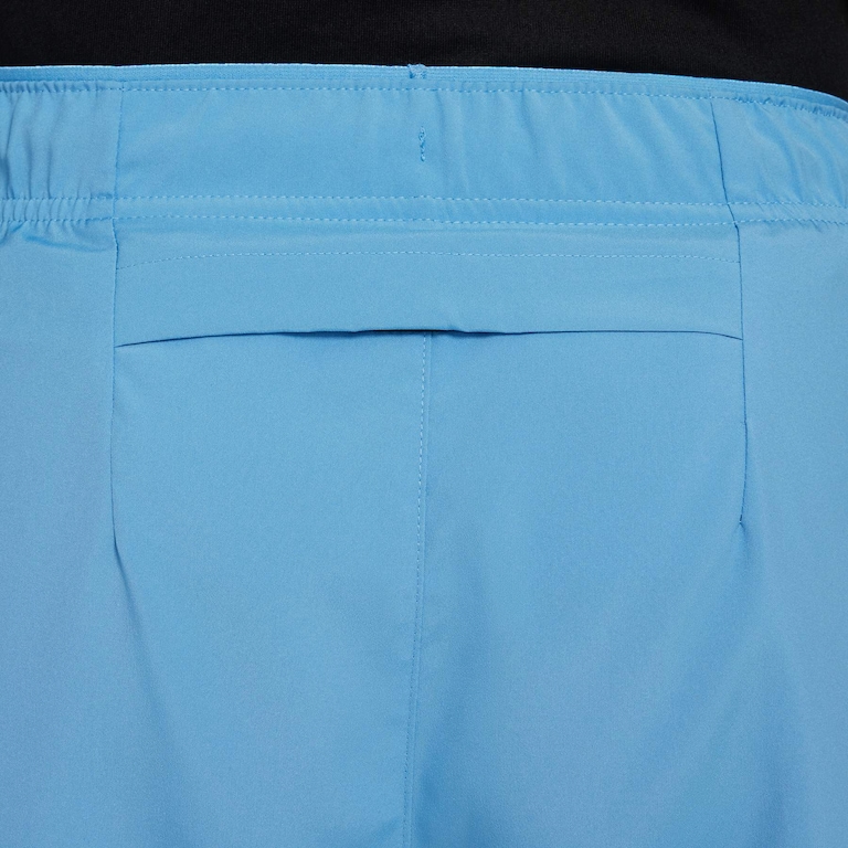 Shorts Nike Dri-FIT Challenger Infantil - Foto 7