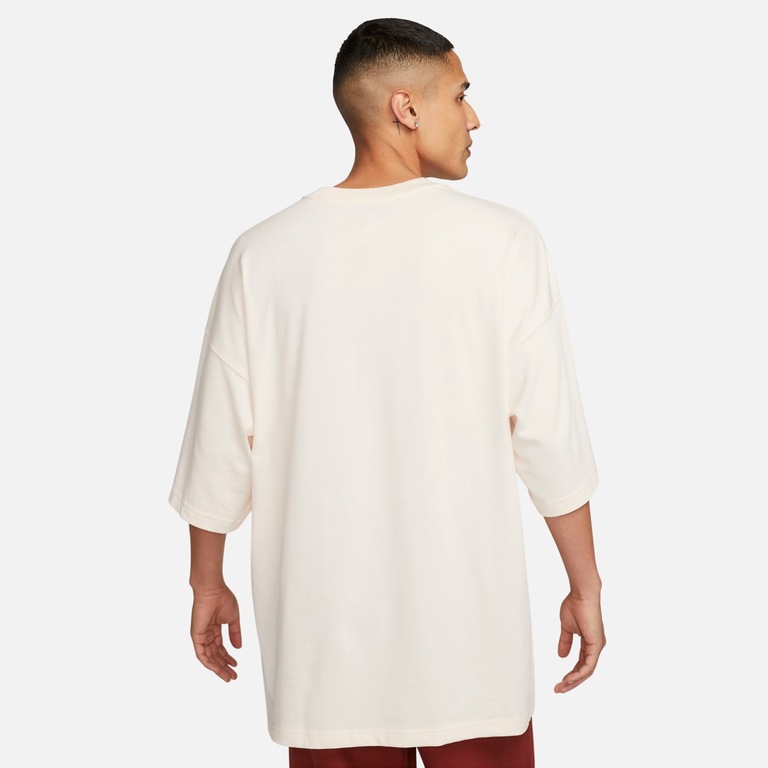 Camiseta Nike Sportswear Masculina - Foto 2