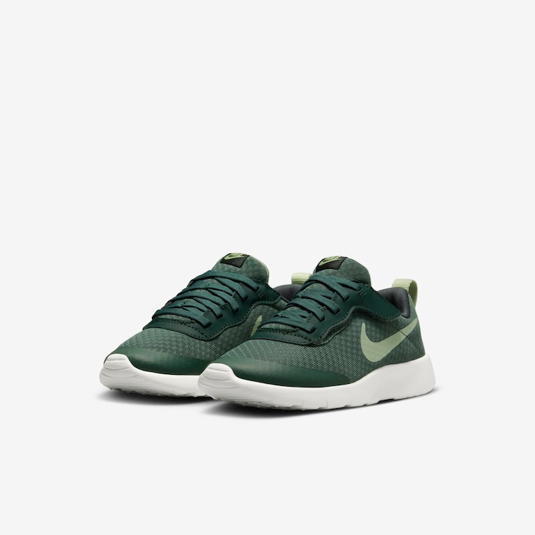 Tênis Nike Tanjun EasyOn Infantil - Foto 4