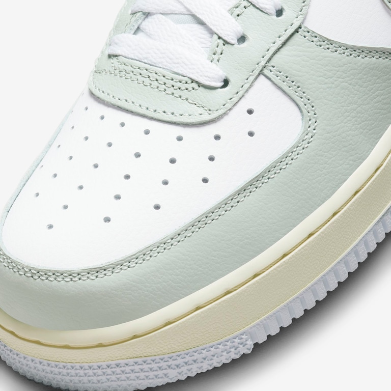 Tênis Nike Air Force 1 '07 LV8 Masculino - Foto 8