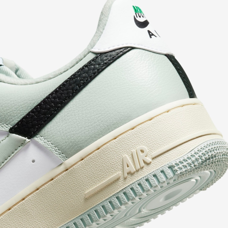 Tênis Nike Air Force 1 '07 LV8 Masculino - Foto 9