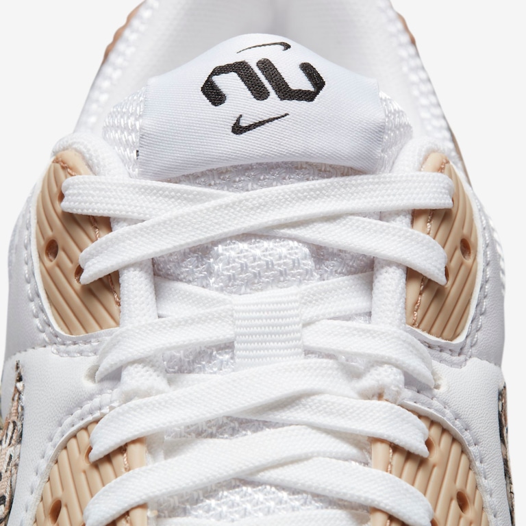 Tênis Nike Air Max 90 Feminino - Foto 9