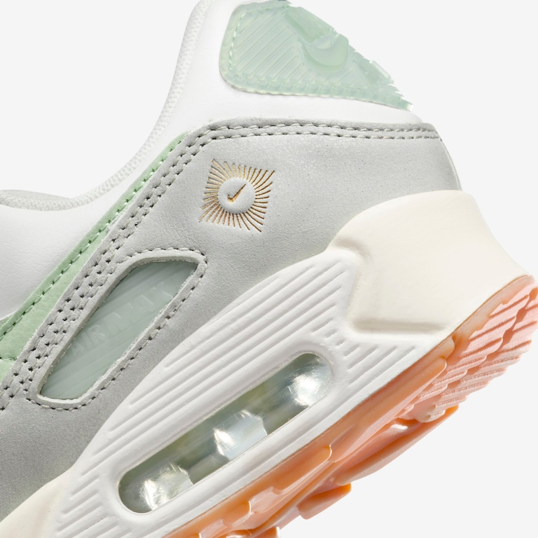 Tênis Nike Air Max 90 Feminino - Foto 8