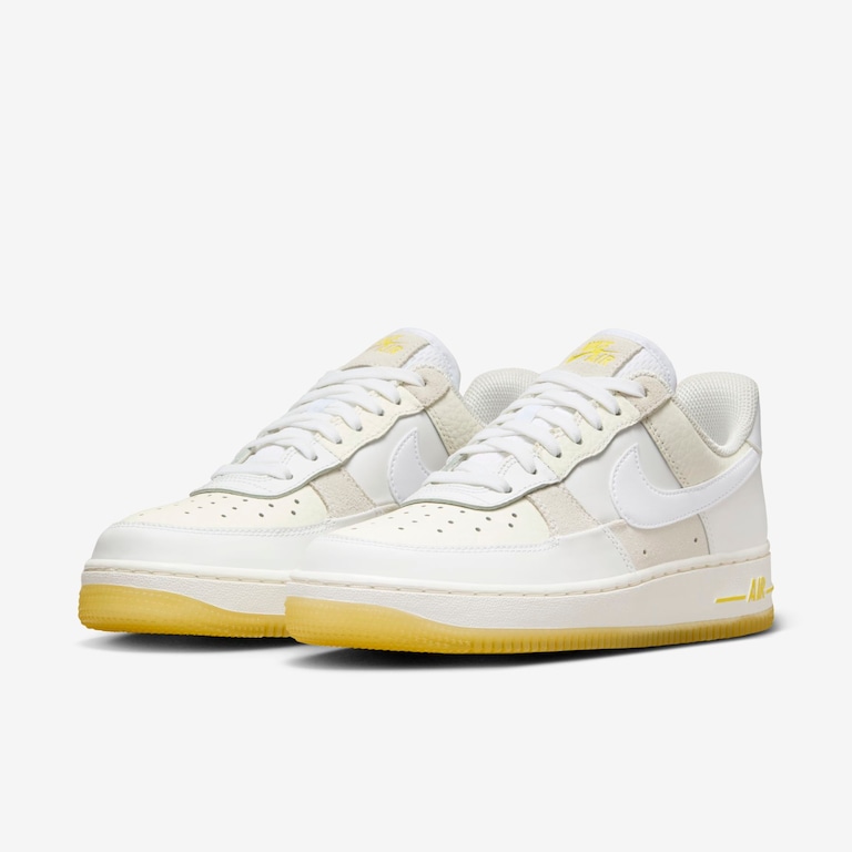 Tênis Nike Air Force 1 '07 Low Feminino - Foto 5