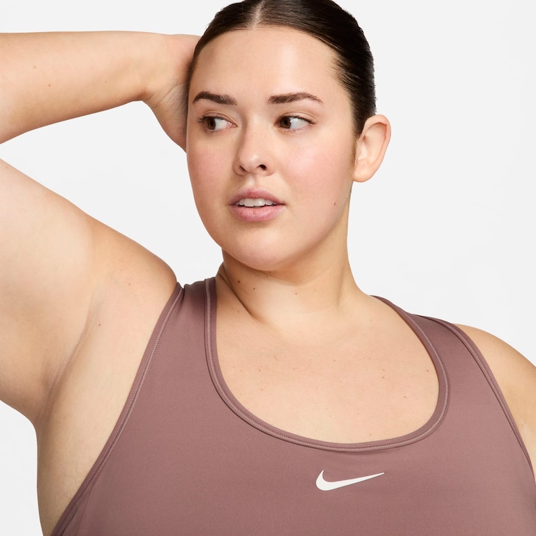 Plus Size - Top Nike Swoosh Feminino - Foto 5