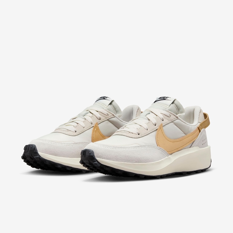 Tênis Nike Waffle Debut Essential Feminino - Foto 5