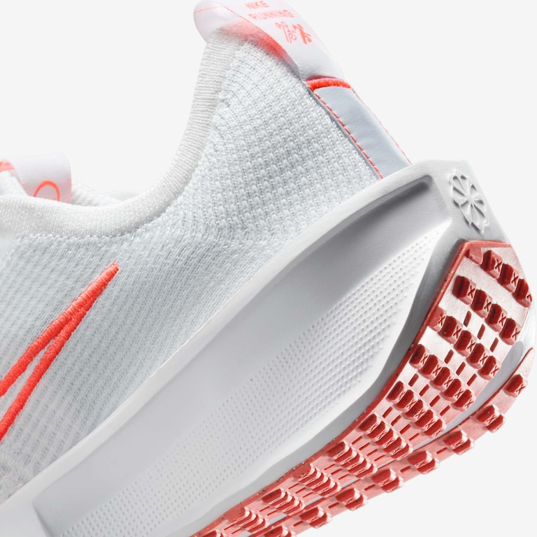 Tênis Nike Interact Run Feminino - Foto 8