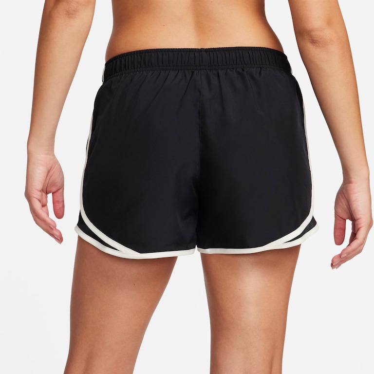 Shorts Nike One Tempo Feminino - Foto 3