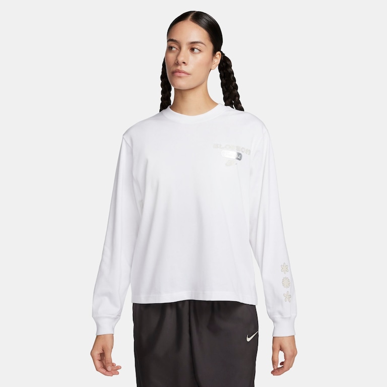 Camiseta Nike Sportswear Boxy Feminina - Foto 1