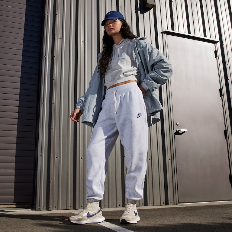 Tênis Nike Phoenix Waffle Feminino - Foto 14