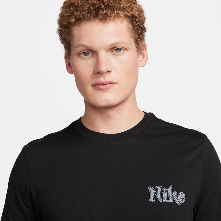 Camiseta Nike Sportswear UV Masculina - Foto 2