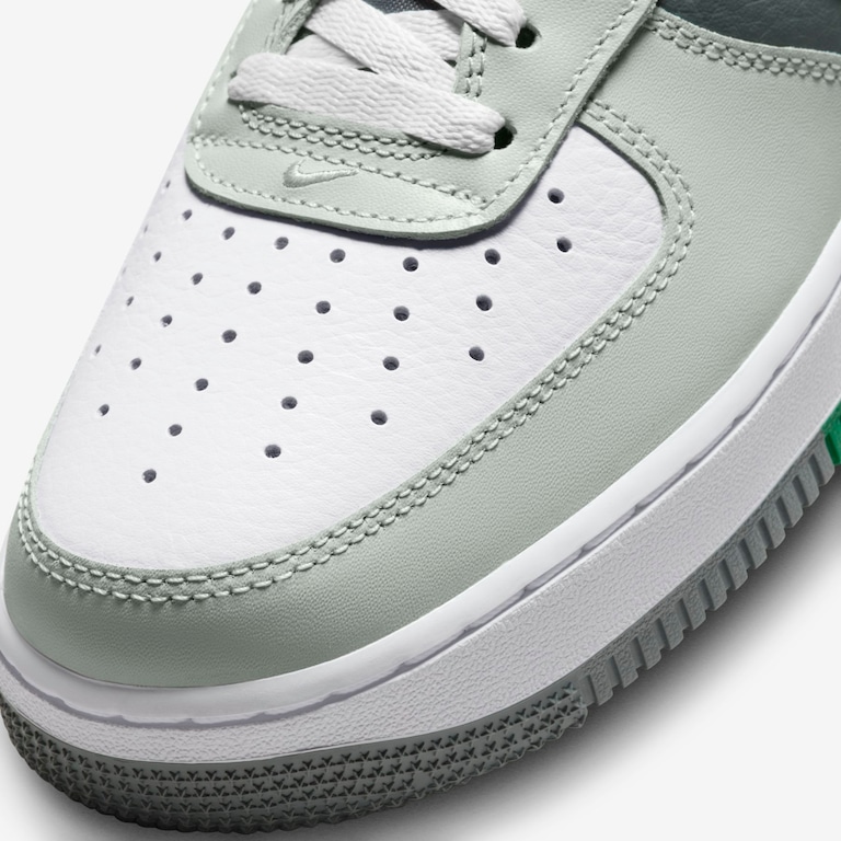 Tênis Nike Air Force 1 '07 LV8 Masculino - Foto 7