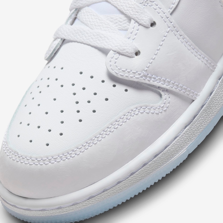 Tênis Air Jordan 1 Low SE Infantil - Foto 7