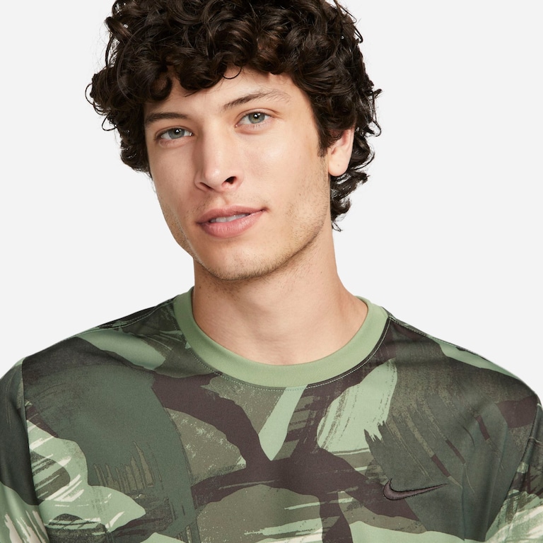 Camiseta Nike Camo Dri-FIT Legend Masculina - Foto 3