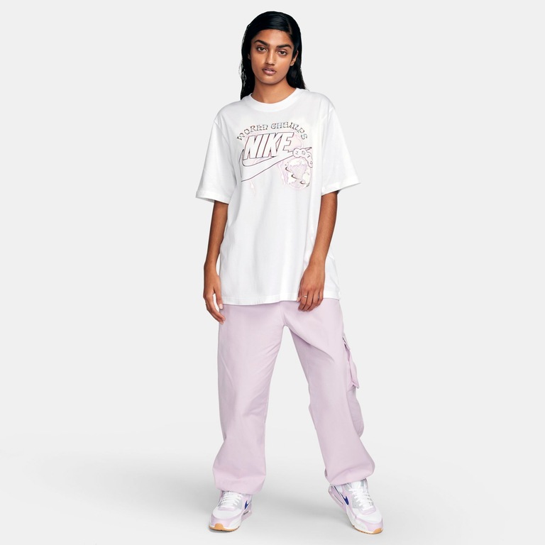 Camiseta Nike Sportswear Feminina - Foto 5