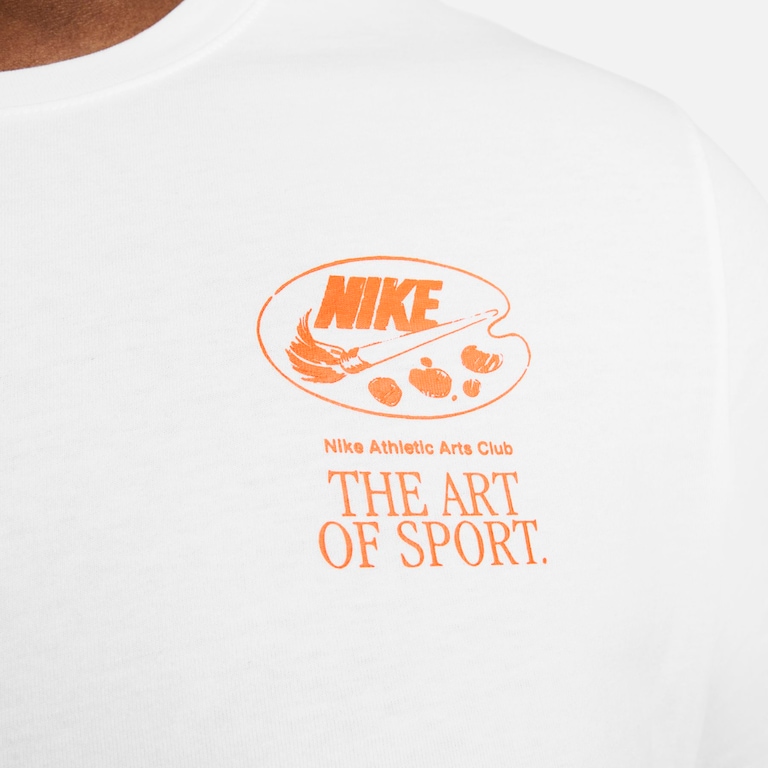 Camiseta Nike Sportswear Masculina - Foto 10