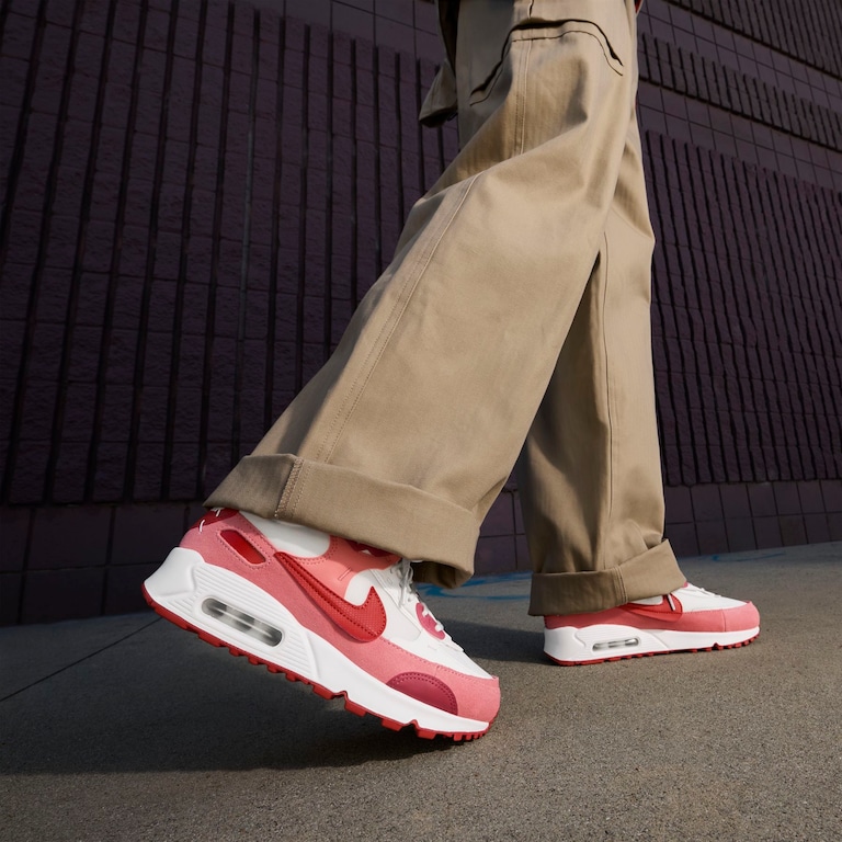 Tênis Nike Air Max 90 Futura Feminino - Foto 2