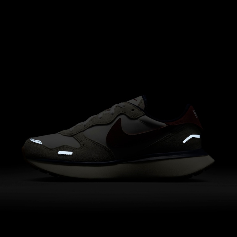 Tênis Nike Phoenx Waffle Feminino - Foto 12